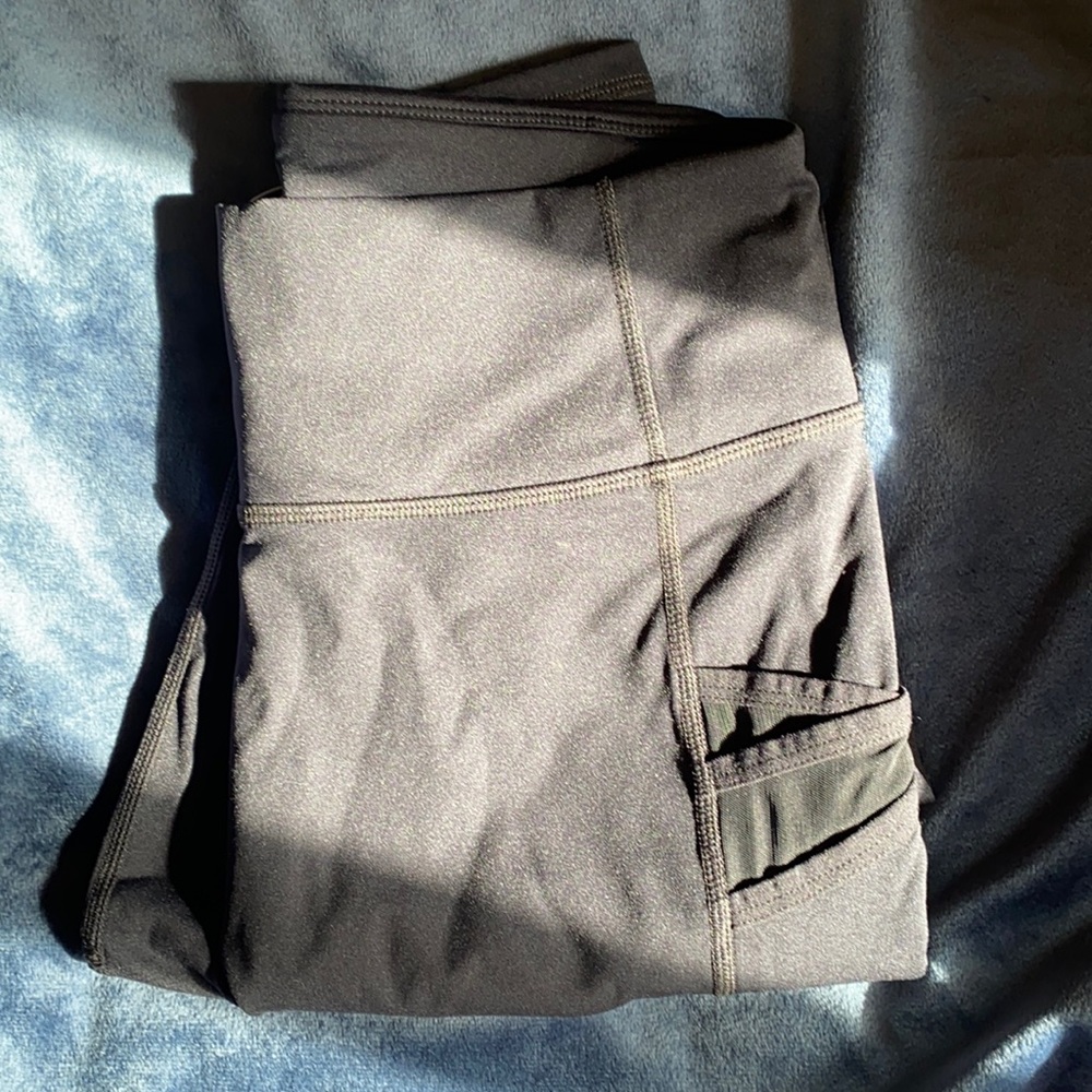 Fabletics Trinity High Waisted Legging pocket new